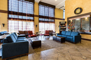 Hotel Comfort Suites Webster