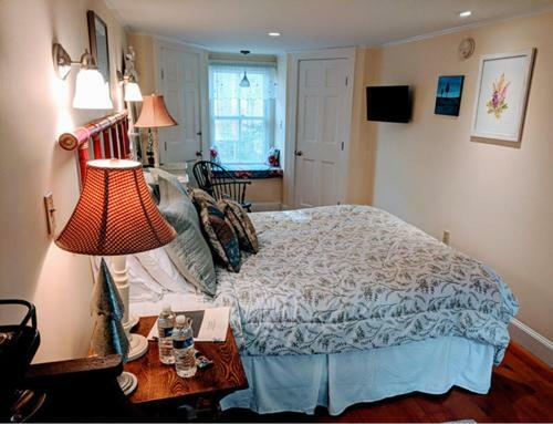 Bed & Breakfast Inns At Blackberry Common