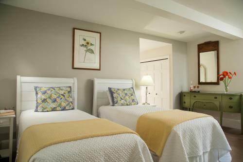 Bed & Breakfast Camden Hawthorn Inn