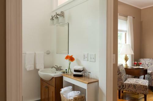 Bed & Breakfast Camden Hawthorn Inn