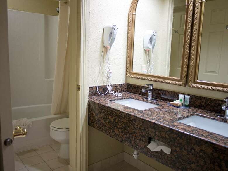 Hotel Best Western Cantebury Inn & Suites