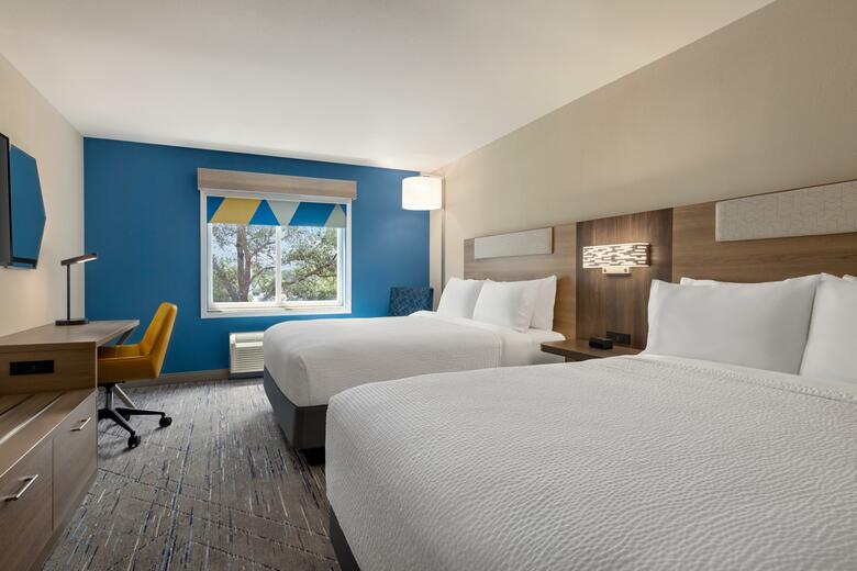 Holiday Inn Express Hotel & Suites Fort Pierce West