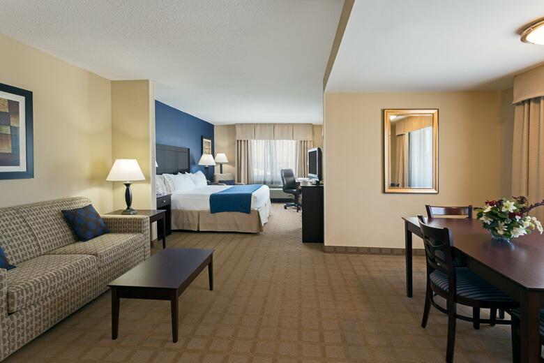Holiday Inn Express Hotel & Suites Fort Pierce West