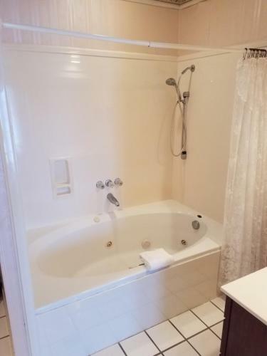 Hotel Edgewater Inn - Biloxi