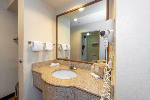 Hotel Scottish Inns & Suites Biloxi
