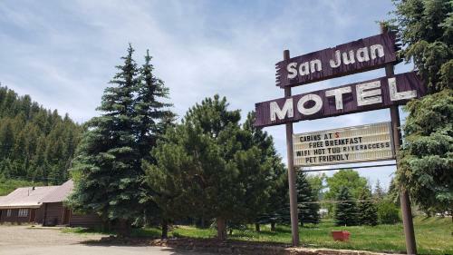 San Juan Motel & Cabins