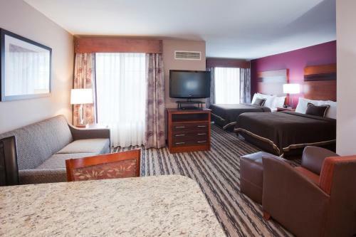 Grandstay Residential Suites Hotel