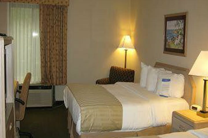 Hotel Baymont Inn & Suites Lawrence