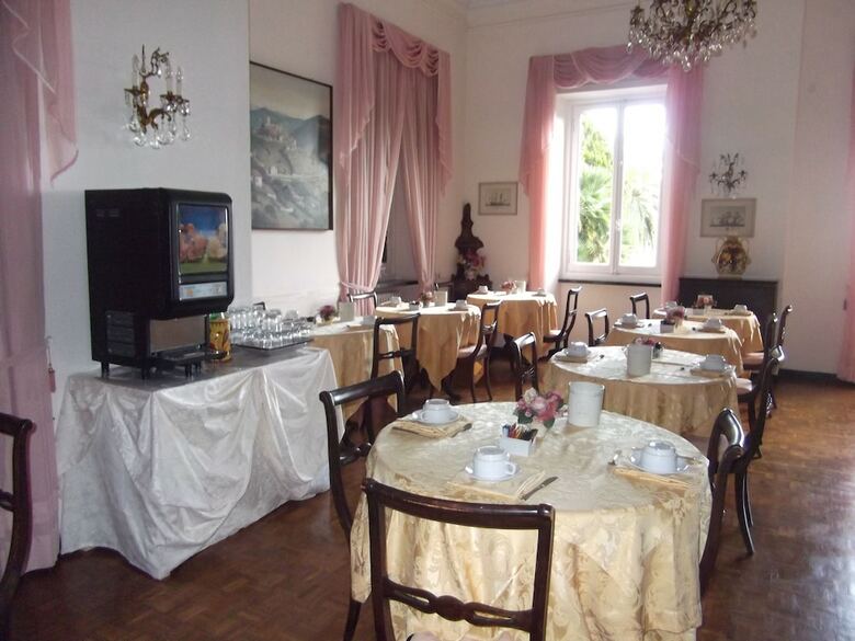 Hotel La Vela (castello Il Rifugio)