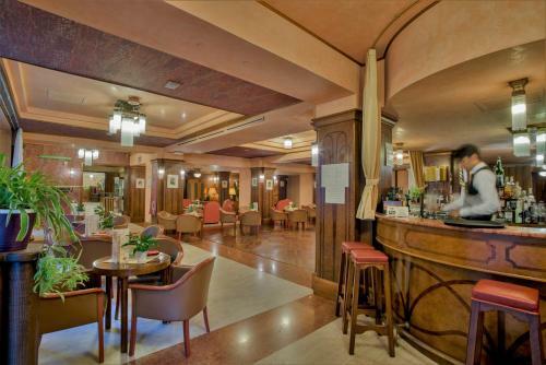 Grand Hotel Astoria