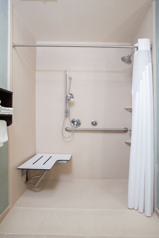 Hotel Holiday Inn Express & Suites Eureka