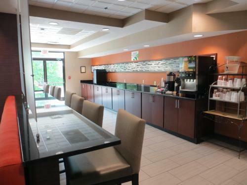 Hotel Wingate By Wyndham - Cordova