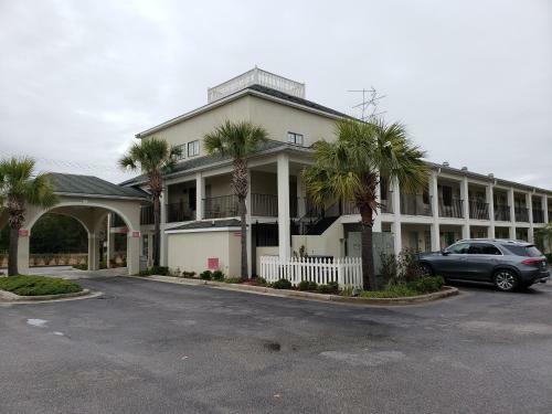Motel Peach Tree Inn