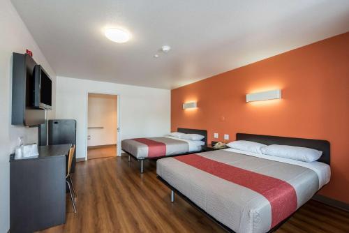 Motel 6 Fallon