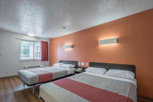 Motel 6 Fallon