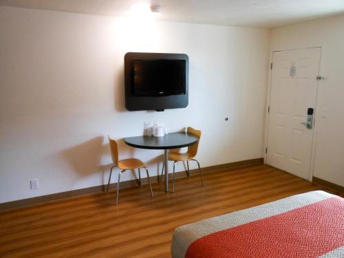 Motel 6 Fallon