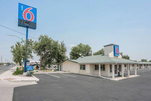 Motel 6 Fallon