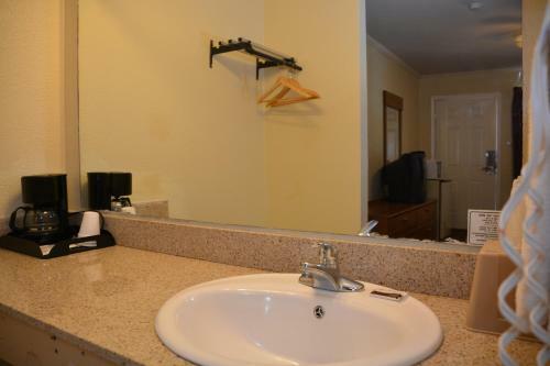 Motel Inn Of Uvalde