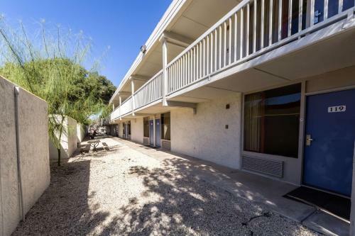 Motel 6 Uvalde