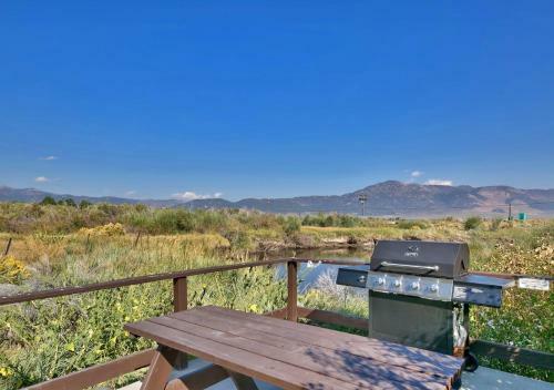 Motel Walker River Lodge