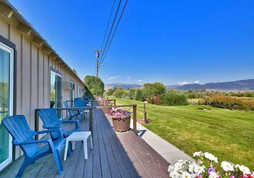 Motel Walker River Lodge