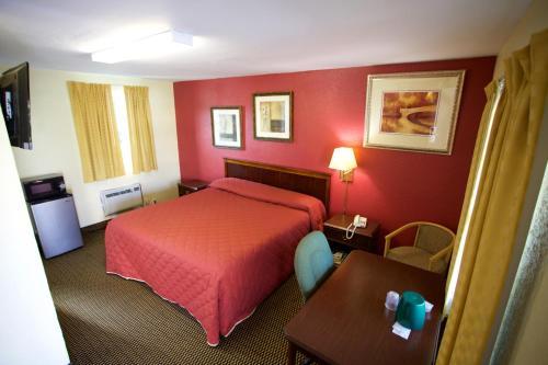 Tropical Palm Motel