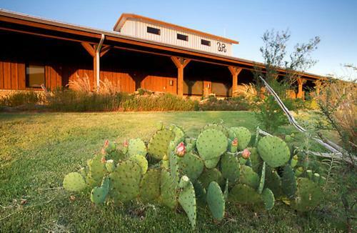 Hotel Wildcatter Ranch And Resort