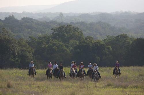 Hotel Wildcatter Ranch And Resort