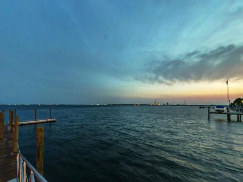 Pier 4 Hotel