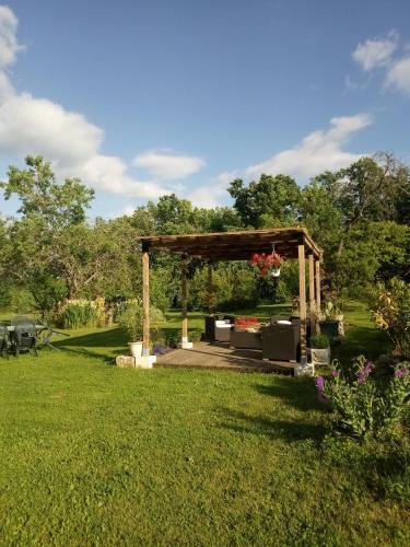 Bed & Breakfast Le Puech Des Amandiers