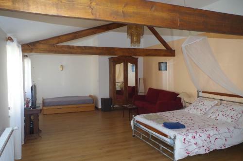 Hostal Maison D'h�tes Le Cadran Solaire