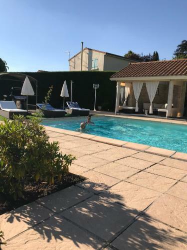 Hostal Le Mas De La Talaudi�re