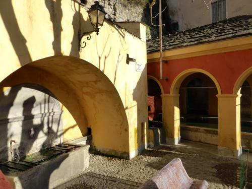 Apartamentos Fontana De Medge