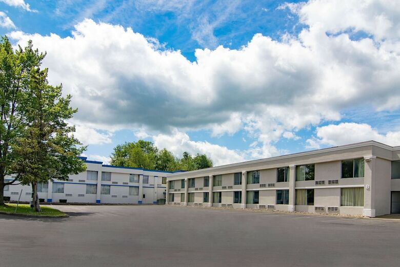 Hotel Quality Inn & Suites Clarion