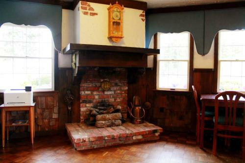 Motel Auld Holland Inn