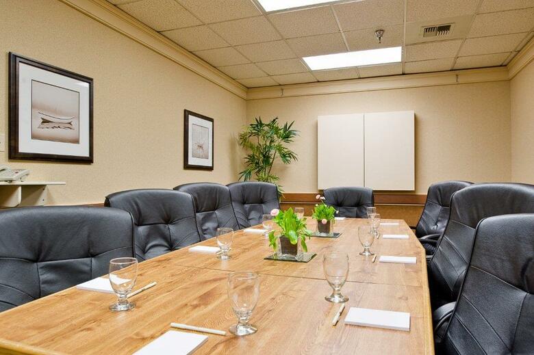 Hotel Best Western Plus Harbor Plaza And Convention Center