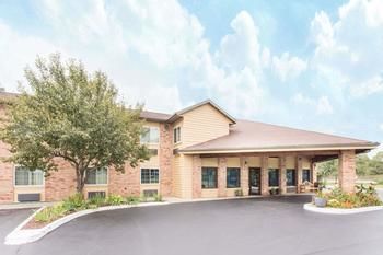 Hotel Baymont Inn And Suites Muskegon