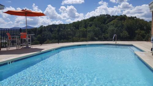 Hotel Comfort Inn - Sylva/dillsboro