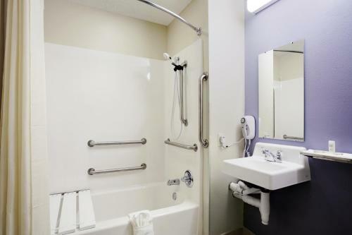 Hotel Microtel Inn & Suites Bath