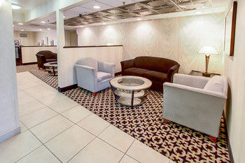 Hotel Comfort Inn And Suites Paramus