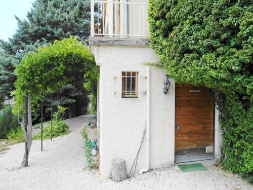 Hostal La Petite Bergerie In Dr�me Proven�ale