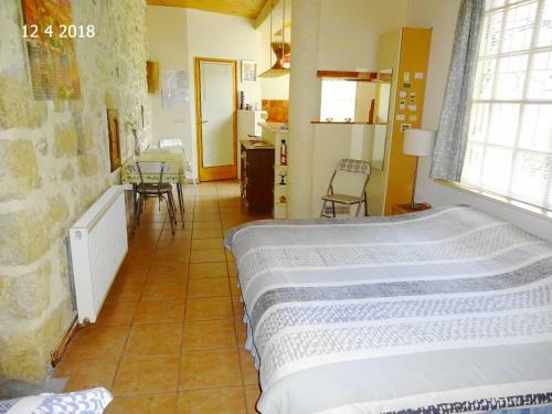 Hostal La Petite Bergerie In Dr�me Proven�ale