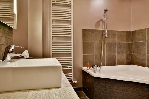Bed & Breakfast L'adresse - Ferme Du Roy