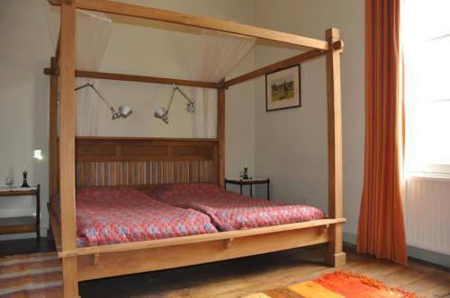 Hostal Ch�teau Le Tour - Chambres D'h�tes