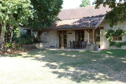 Hostal Ch�teau Le Tour - Chambres D'h�tes