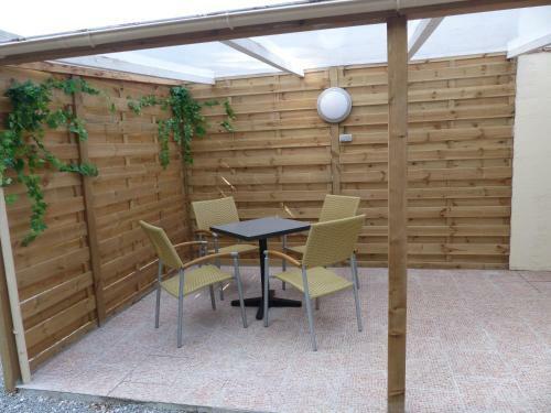 G�te Des Collines D'artois
