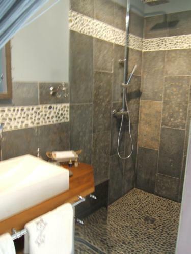 Hostal Les Chambres D'h�tes De La Ferrage