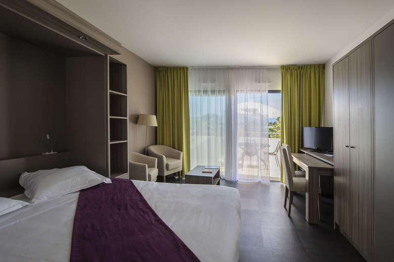 Aparthotel Suite Home Porticcio