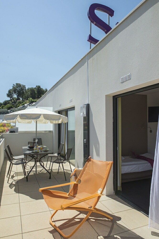 Aparthotel Suite Home Porticcio