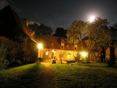 Hostal Chambres D'h�tes Et Roulotte Jeandemai